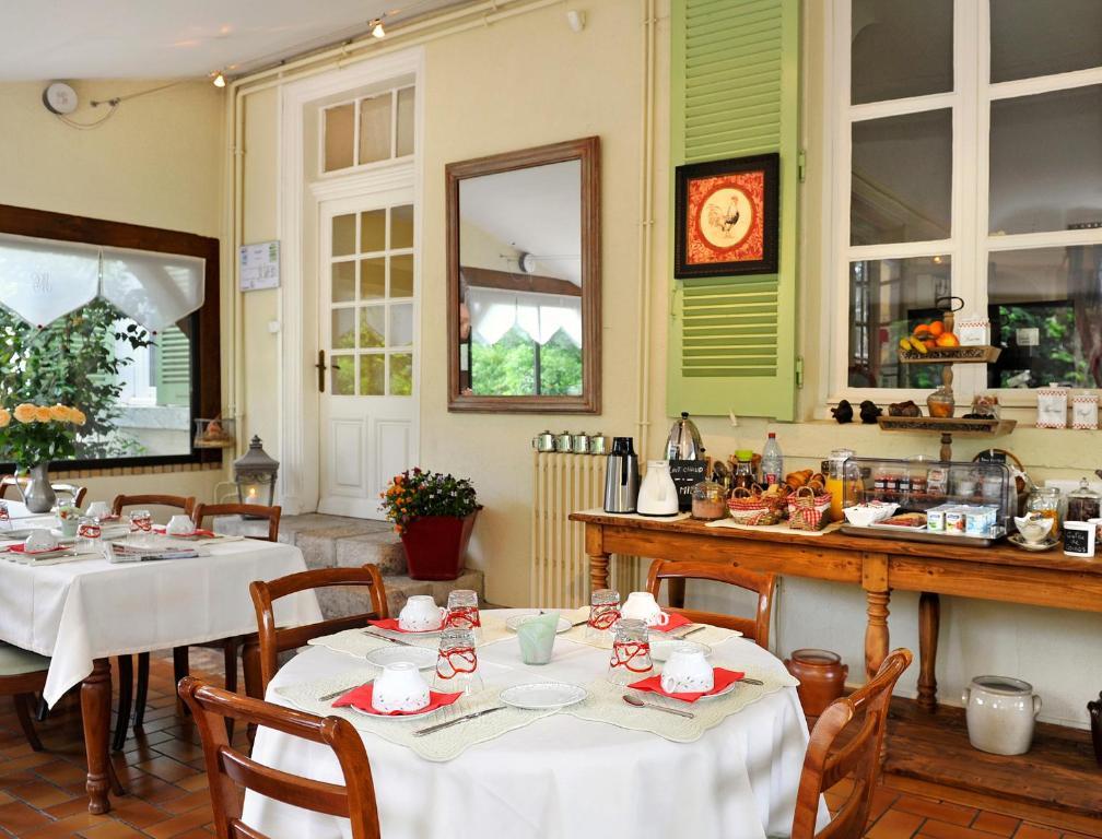 Hotel La Villa Marjane Saint-Jean-le-Blanc Esterno foto
