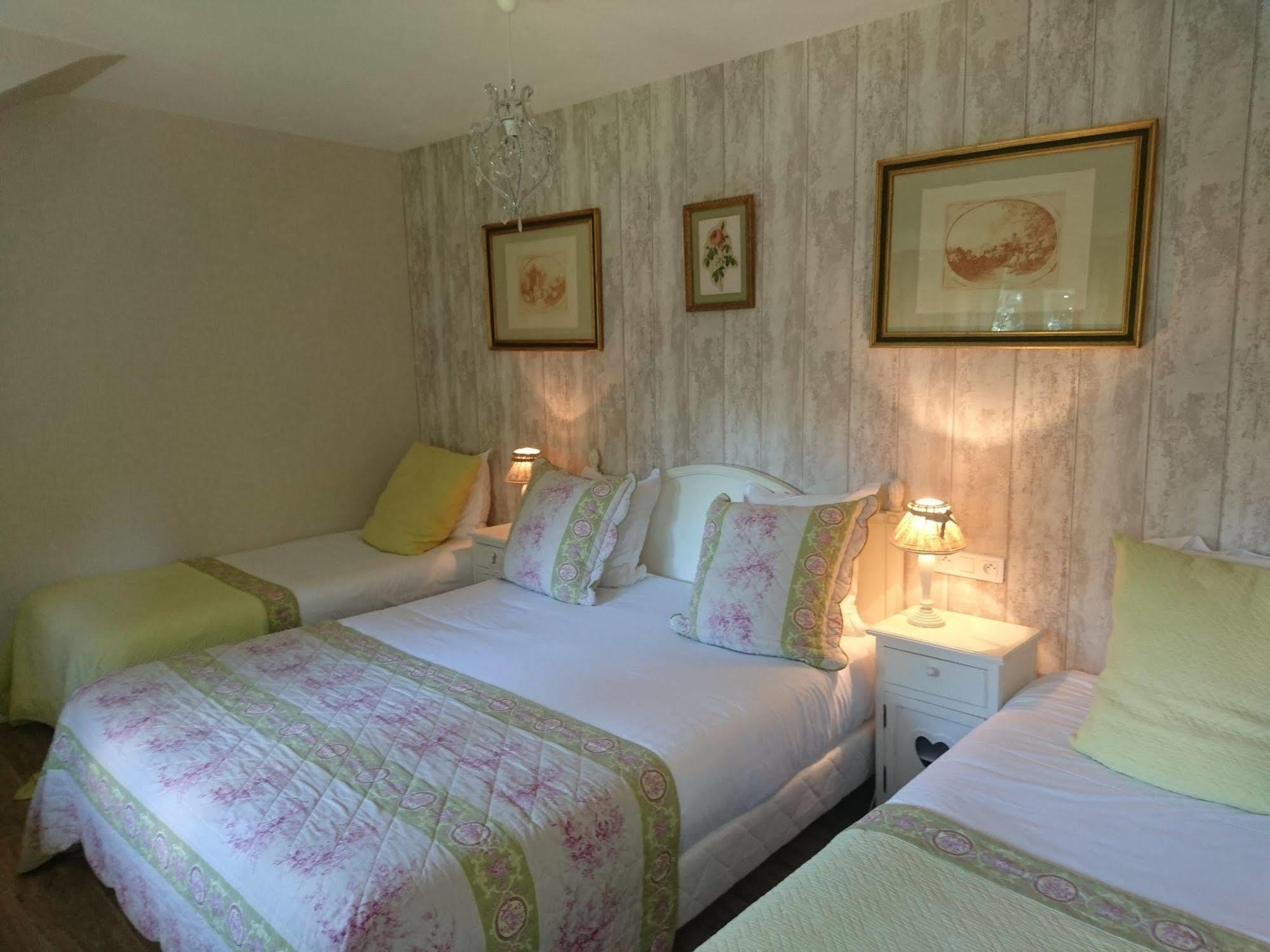 Hotel La Villa Marjane Saint-Jean-le-Blanc Esterno foto