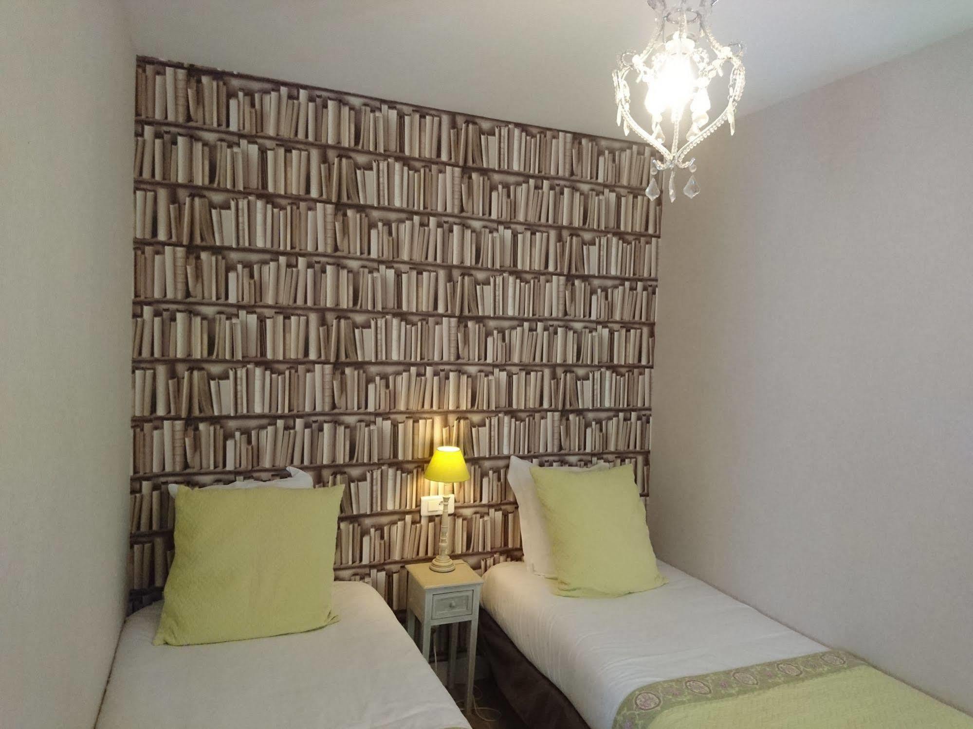 Hotel La Villa Marjane Saint-Jean-le-Blanc Esterno foto