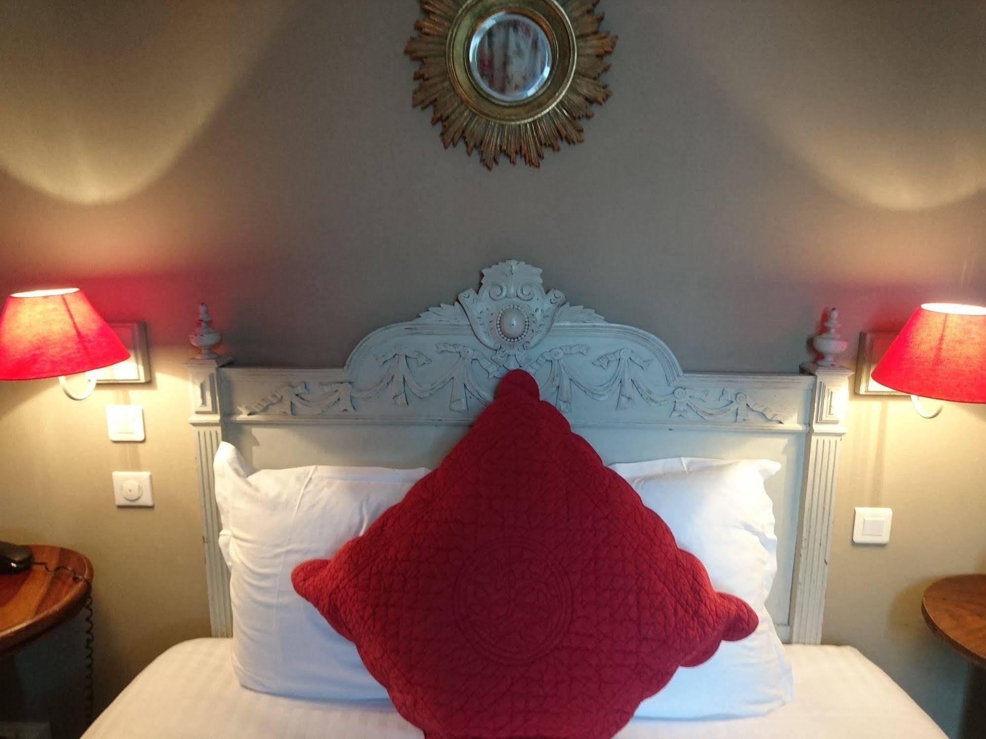 Hotel La Villa Marjane Saint-Jean-le-Blanc Esterno foto