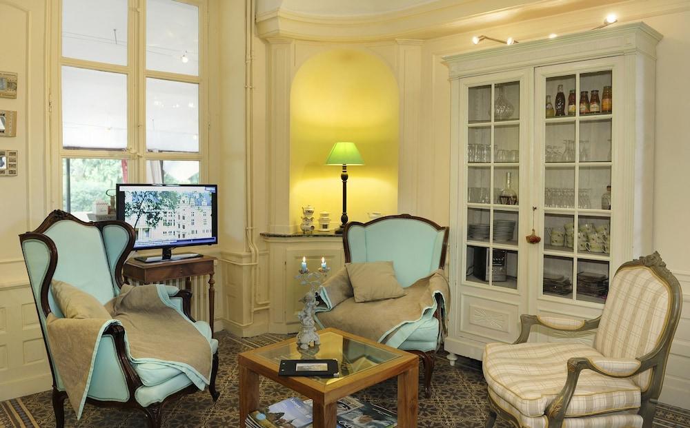 Hotel La Villa Marjane Saint-Jean-le-Blanc Esterno foto