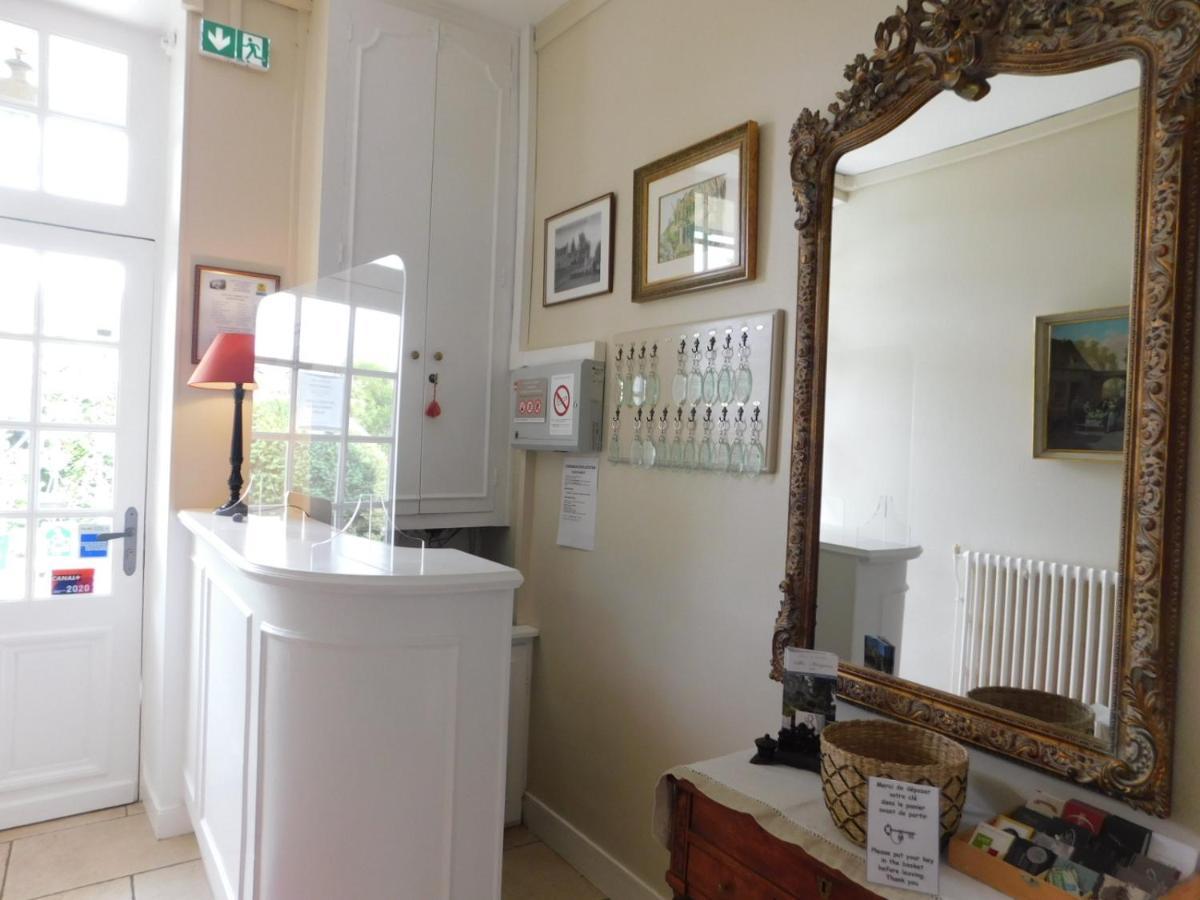 Hotel La Villa Marjane Saint-Jean-le-Blanc Esterno foto